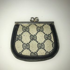 Vintage gucci coin - Gem